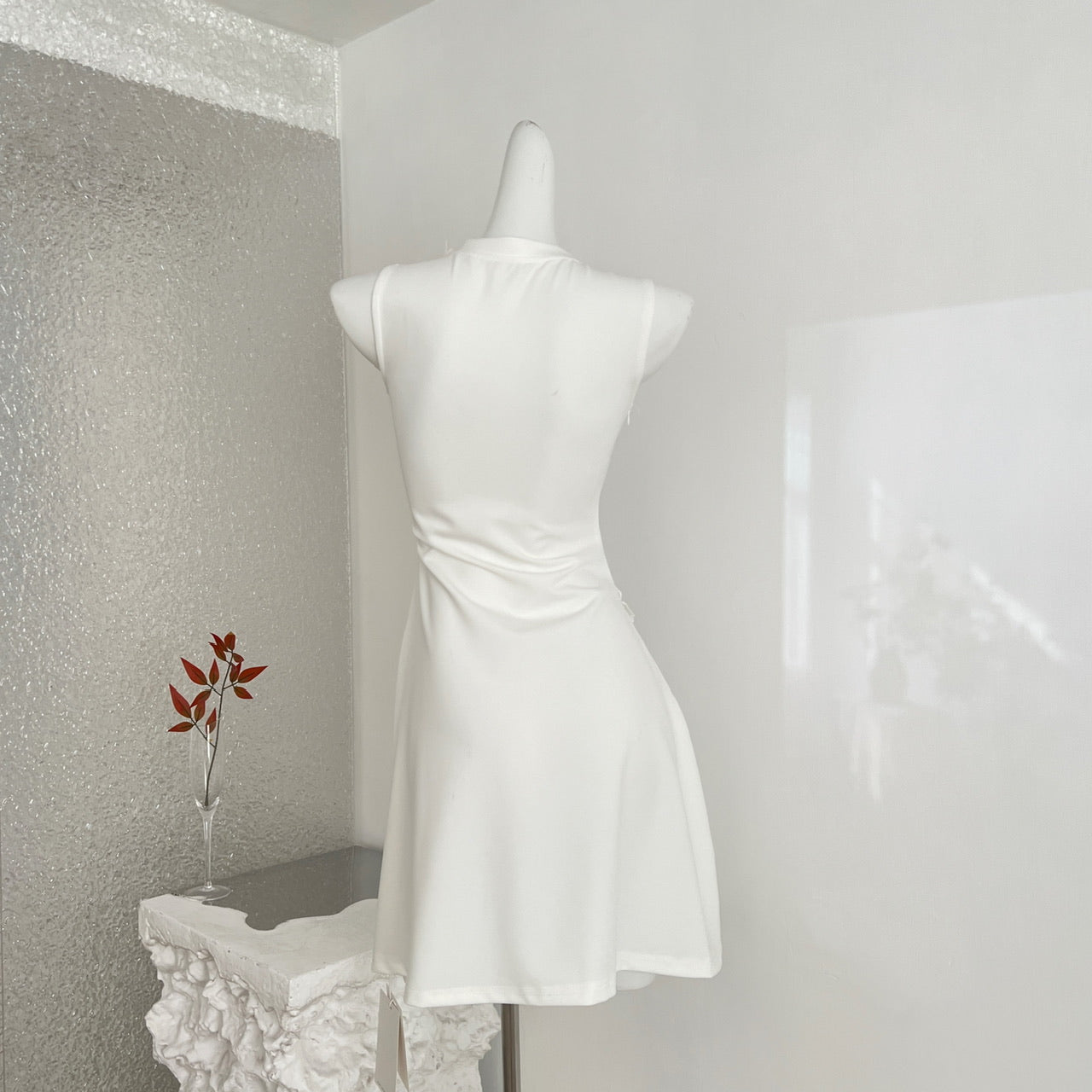 White Lace Openwork Design Sleeveless Dress Skirt